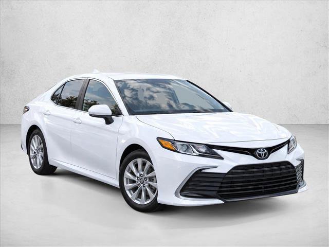 Used 2021 Toyota Camry LE w/ Carpet Mat Package (TMS) FWD image 11