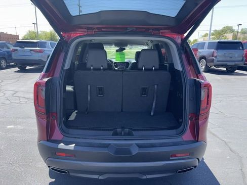 Used 2023 GMC Acadia AT4 w/ Preferred Package AWD/4WD image 8
