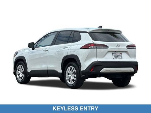 Used 2026 Toyota Corolla Cross L FWD image 8