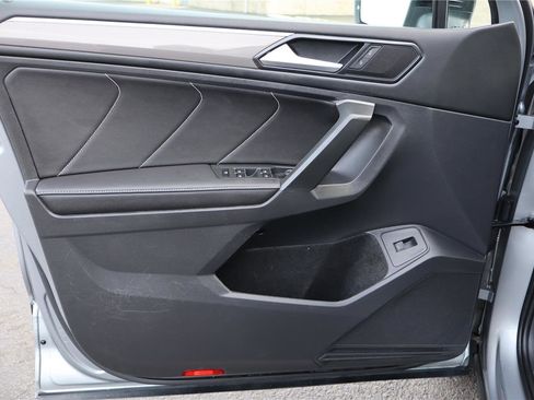 Certified 2024 Volkswagen Tiguan SE R-Line image 12