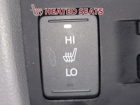 Used 2016 Honda Pilot Touring image 26