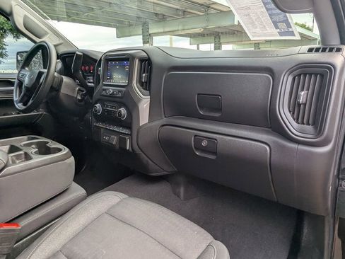 Certified 2022 Chevrolet Silverado 1500 Custom Trail Boss AWD/4WD image 19