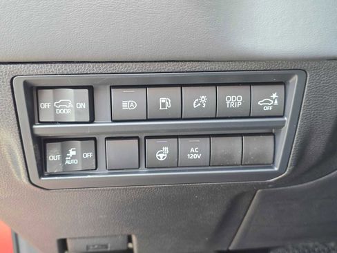 New 2026 Toyota Sequoia Platinum image 29