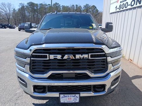 New 2026 RAM 3500 Tradesman AWD/4WD image 10