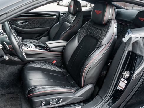 Used 2020 Bentley Continental GT AWD/4WD image 25