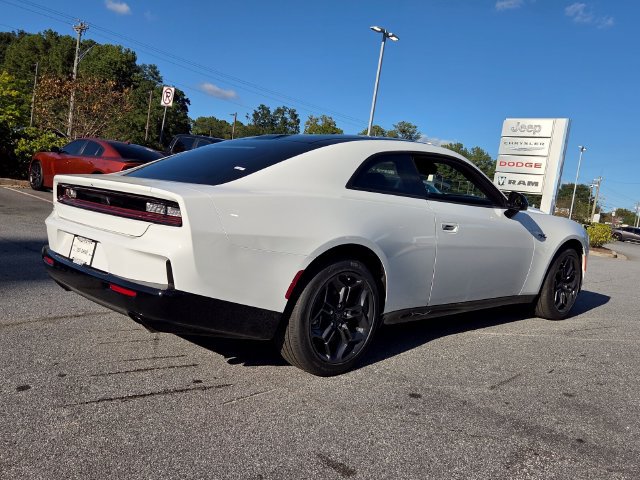 New 2027 Dodge Charger R/T AWD/4WD image 9