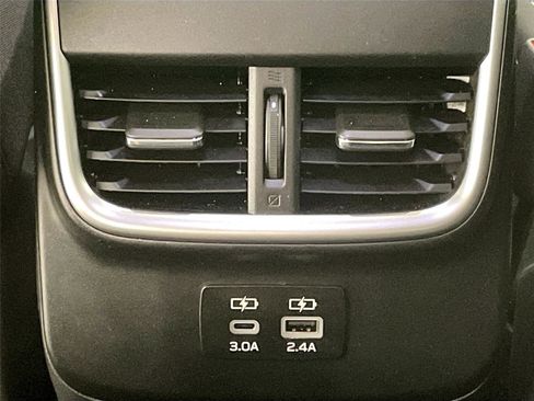 Used 2024 Subaru Outback Premium image 24