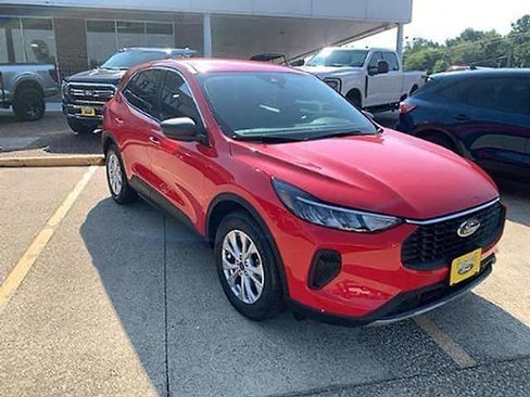Used 2024 Ford Escape Active FWD image 4