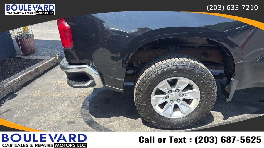 Used 2019 Chevrolet Silverado 1500 LT w/ All-Star Edition AWD/4WD image 12