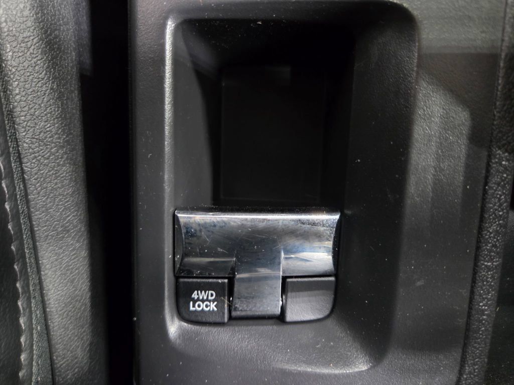 Used 2017 Jeep Patriot High Altitude AWD/4WD image 31