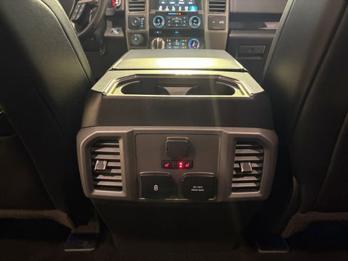 Used 2018 Ford F150 Raptor w/ Equipment Group 802A Luxury AWD/4WD image 27