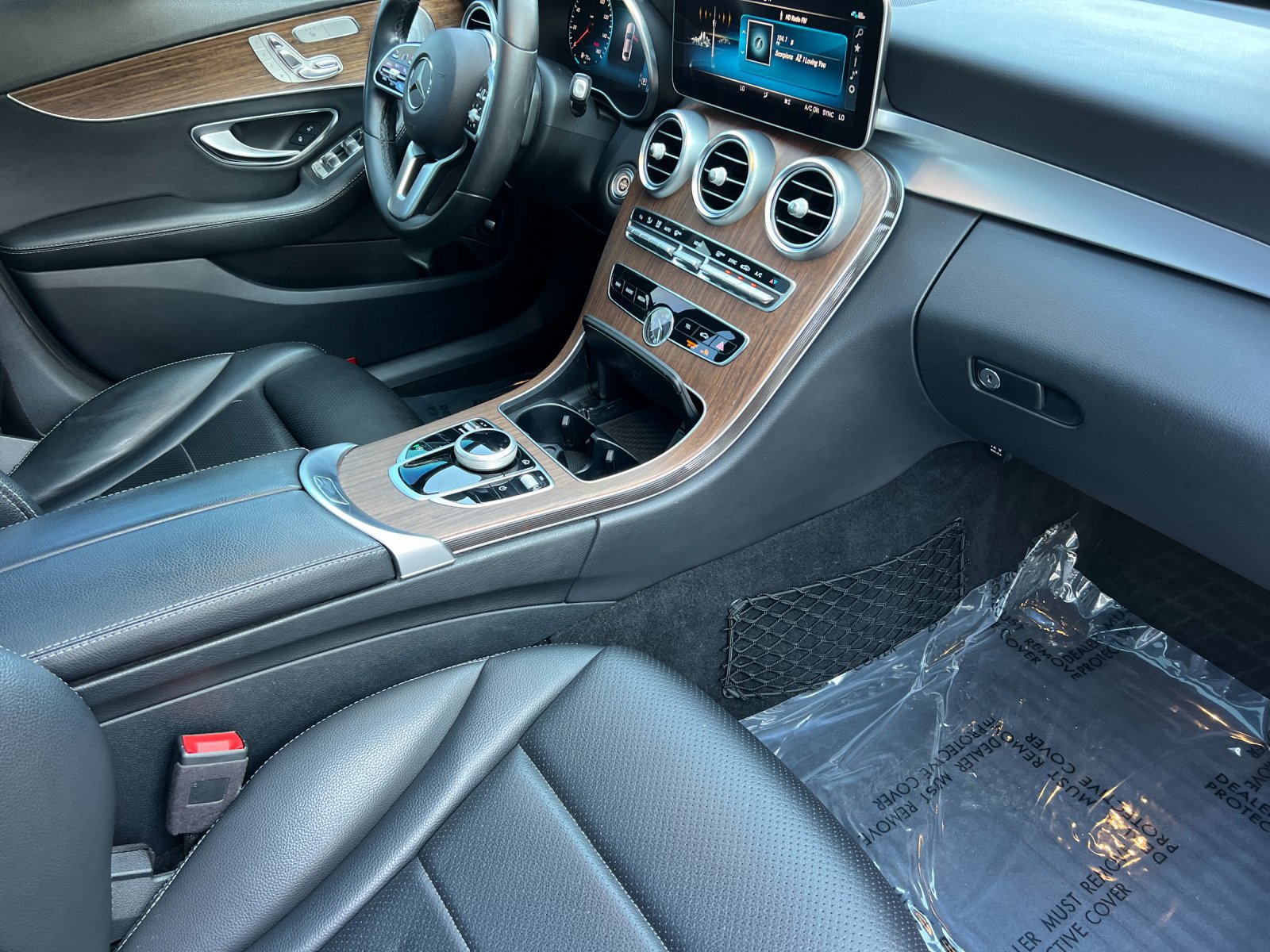Certified 2019 Mercedes-Benz C 300 4MATIC Sedan image 14