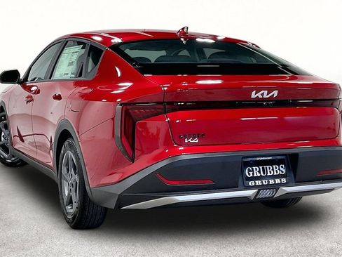 Used 2026 Kia K4 FWD image 3
