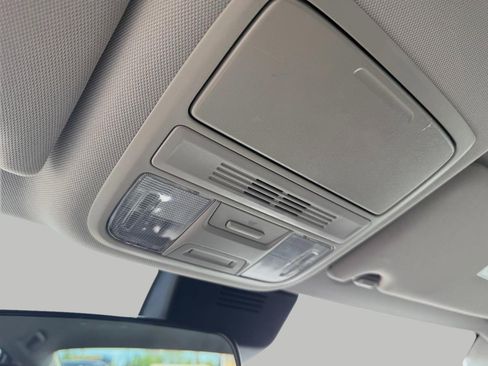 Used 2019 Honda Accord LX image 21