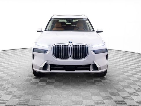 New 2026 BMW X7 xDrive40i image 9