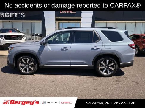 Used 2024 Honda Pilot Elite image 2