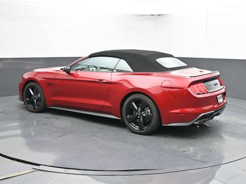 Used 2022 Ford Mustang GT Premium w/ Black Accent Package RWD image 10