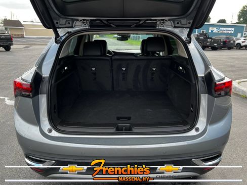 Used 2023 Buick Envision Essence AWD/4WD image 5