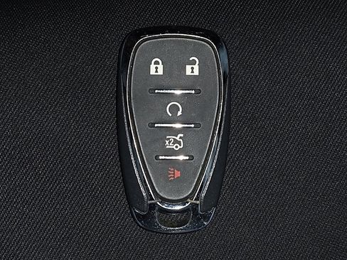 Used 2024 Chevrolet Malibu LT image 32