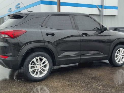 Certified 2024 Chevrolet TrailBlazer LS w/ LS Convenience Package image 2