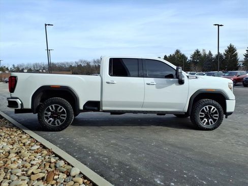 Used 2021 GMC Sierra 2500 AT4 w/ AT4 Premium Plus Package image 7