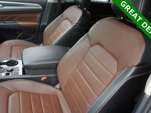 Used 2021 Volkswagen Atlas SEL Premium w/ MDO Package (Bench Seat) image 31