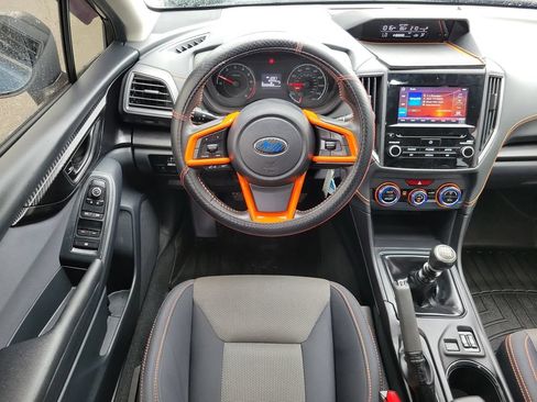 Used 2021 Subaru Crosstrek 2.0i Premium AWD/4WD image 17