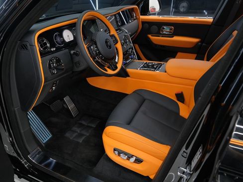 Used 2026 Rolls-Royce Cullinan AWD/4WD image 46