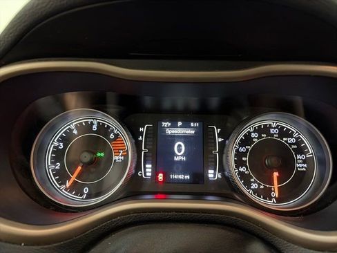 Used 2016 Jeep Cherokee Latitude w/ Cold Weather Group image 20