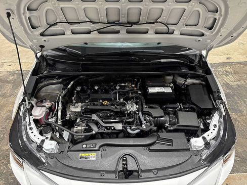 Used 2024 Toyota Corolla LE w/ LE Convenience Package FWD image 12