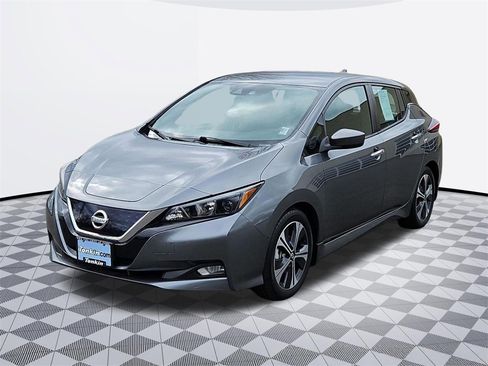 Used 2020 Nissan Leaf SV w/ Protection Package image 2