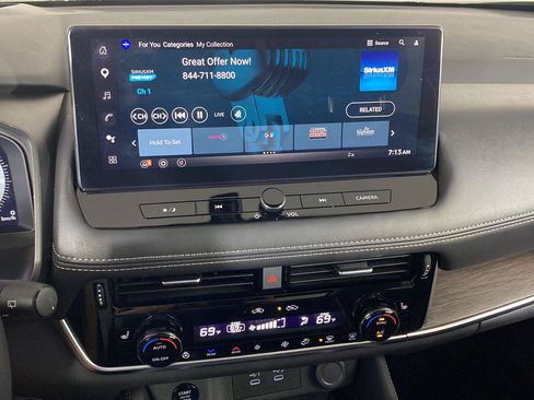 Used 2024 Nissan Rogue Platinum w/ Platinum Premium Package AWD/4WD image 19