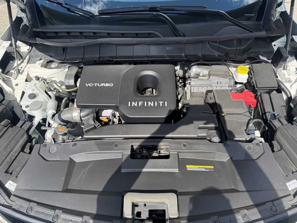 Used 2025 INFINITI QX60 Luxe w/ Black Edition AWD/4WD image 7