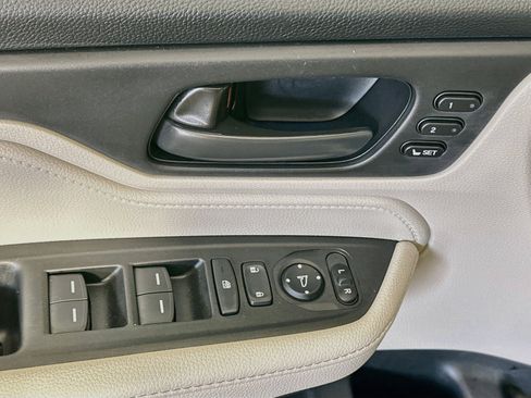 Used 2026 Honda Odyssey EX-L image 15