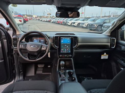 New 2025 Ford Ranger XLT image 19