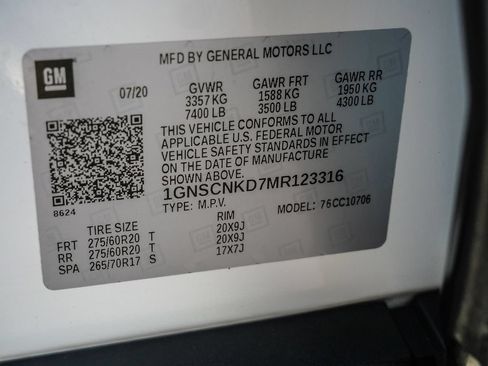 Used 2021 Chevrolet Tahoe LT w/ LT Signature Package RWD image 44