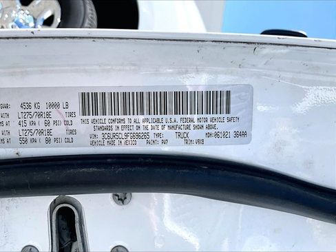 Used 2015 RAM 2500 Tradesman w/ Chrome Appearance Group image 30