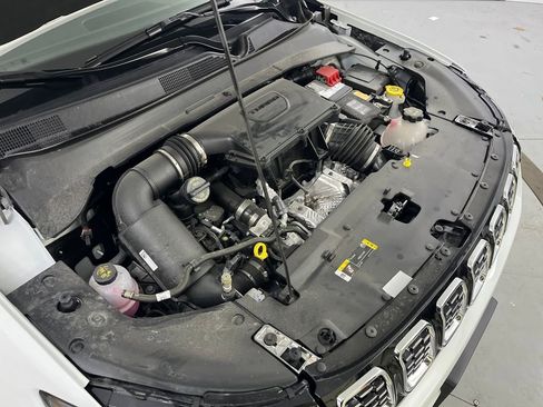 Used 2025 Jeep Compass Limited image 11