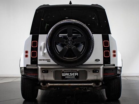 Used 2021 Land Rover Defender 110 X-Dynamic HSE AWD/4WD image 7