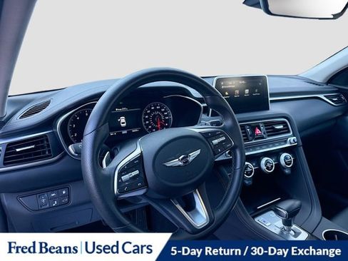 Used 2021 Genesis G70 2.0T AWD/4WD image 11