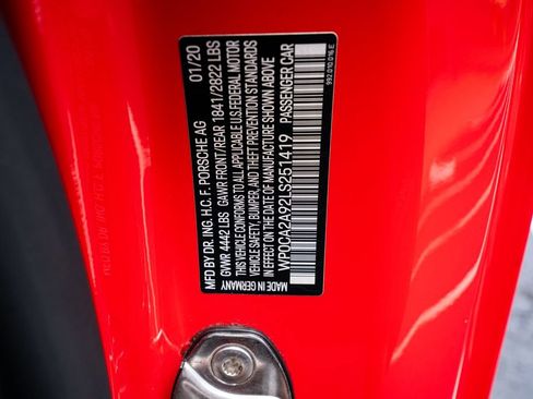 Used 2020 Porsche 911 Carrera RWD image 51