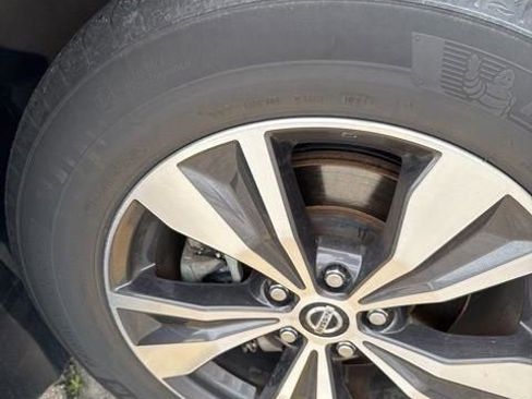 Used 2020 Nissan Murano SV image 24