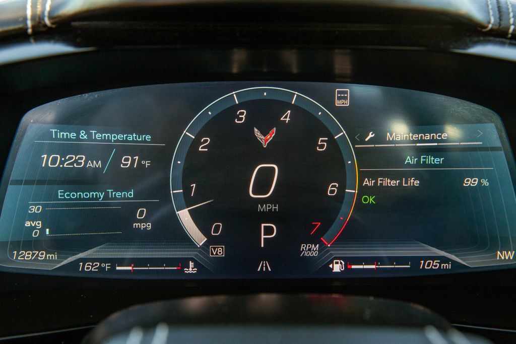 Used 2023 Chevrolet Corvette Stingray Premium Conv w/ Z51 Performance Package RWD image 15