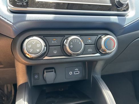 New 2025 Nissan Versa SV w/ Trunk Package image 25