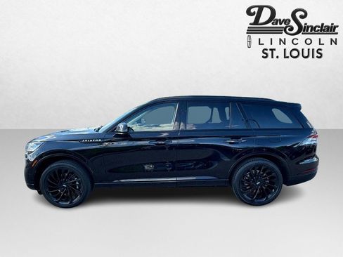 Used 2023 Lincoln Aviator Reserve w/ Equipment Group 201A AWD/4WD image 6