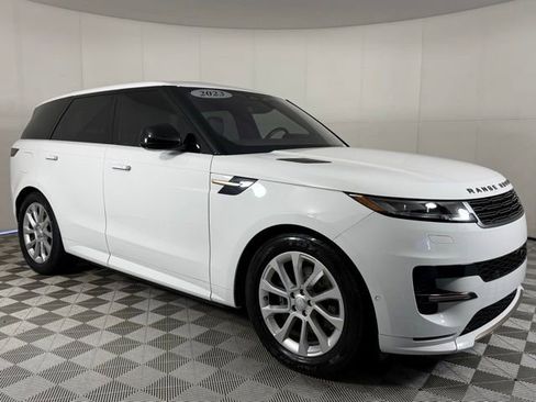 Used 2023 Land Rover Range Rover Sport SE Dynamic image 9