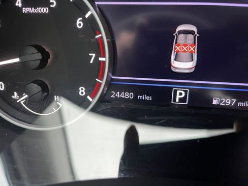 Used 2025 Nissan Sentra SV image 38