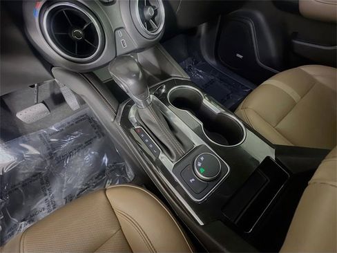 Used 2020 Chevrolet Blazer Premier image 24