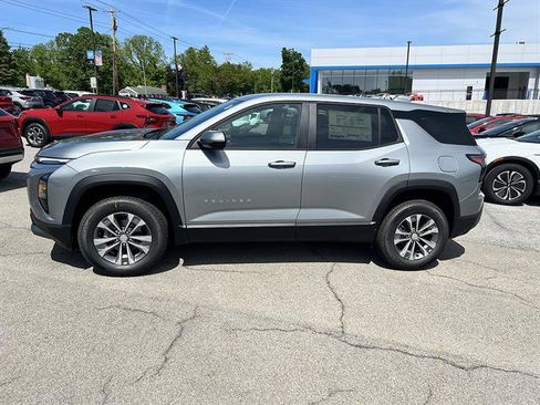New 2026 Chevrolet Equinox LT AWD/4WD image 2
