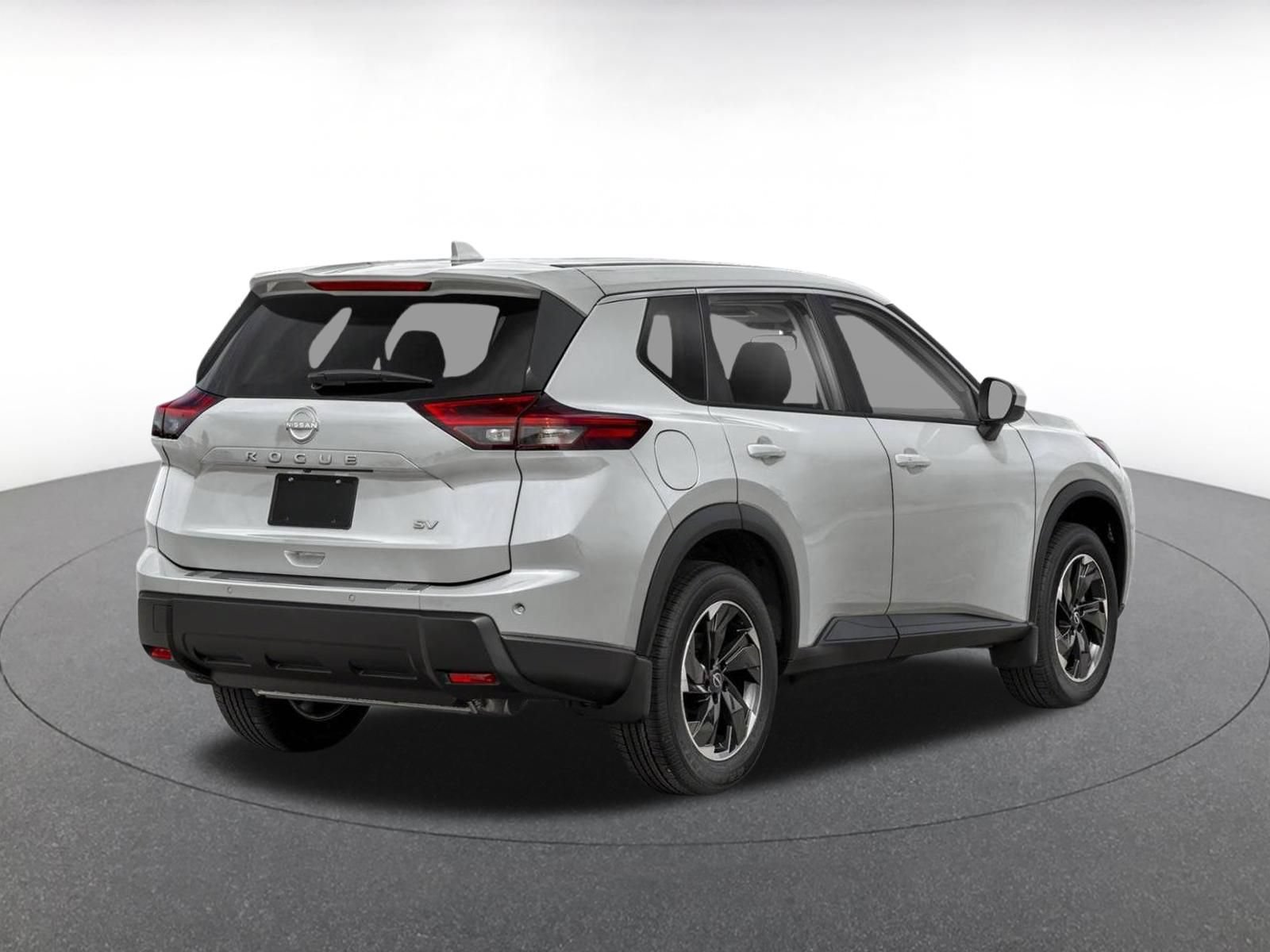 Used 2025 Nissan Rogue SV FWD image 2